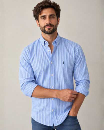 Camisa 100% Algodón Manga Larga Azul Claro con Rayas Blancas Finas