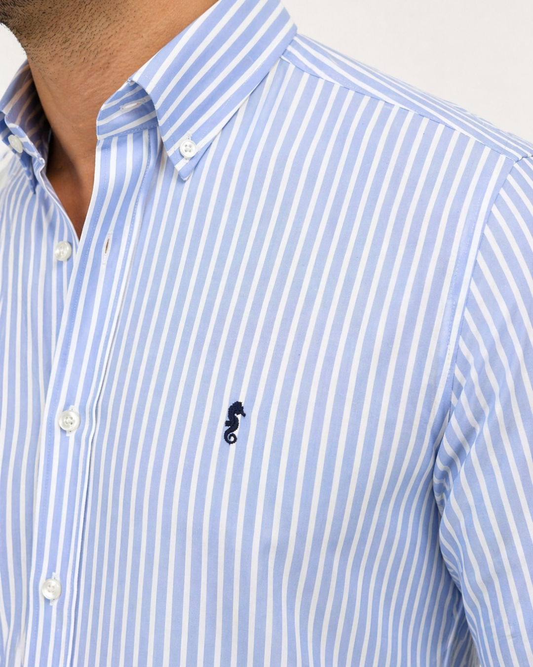 Camisa 100% Algodón Manga Larga Azul Claro Rayas Blancas